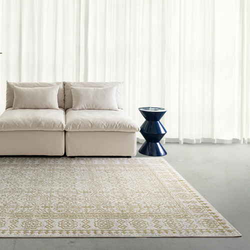 Cream Oberyn Traditional Machine Washable Rug