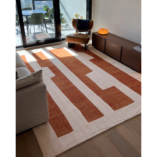 Rust-Yorkville-Machine-Washable-Rug