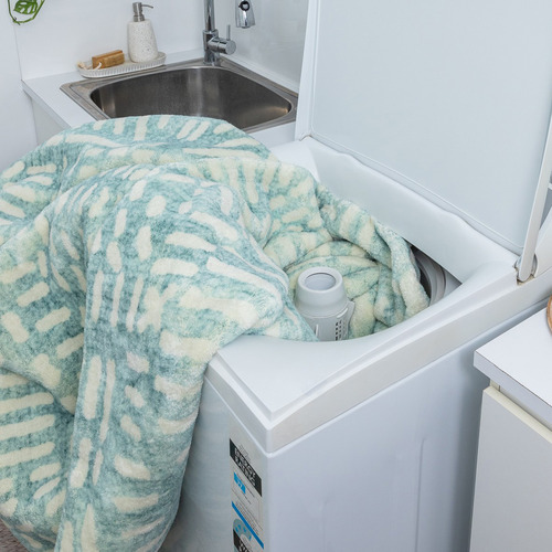 Vira-Bryston-Machine-Washable-Rug