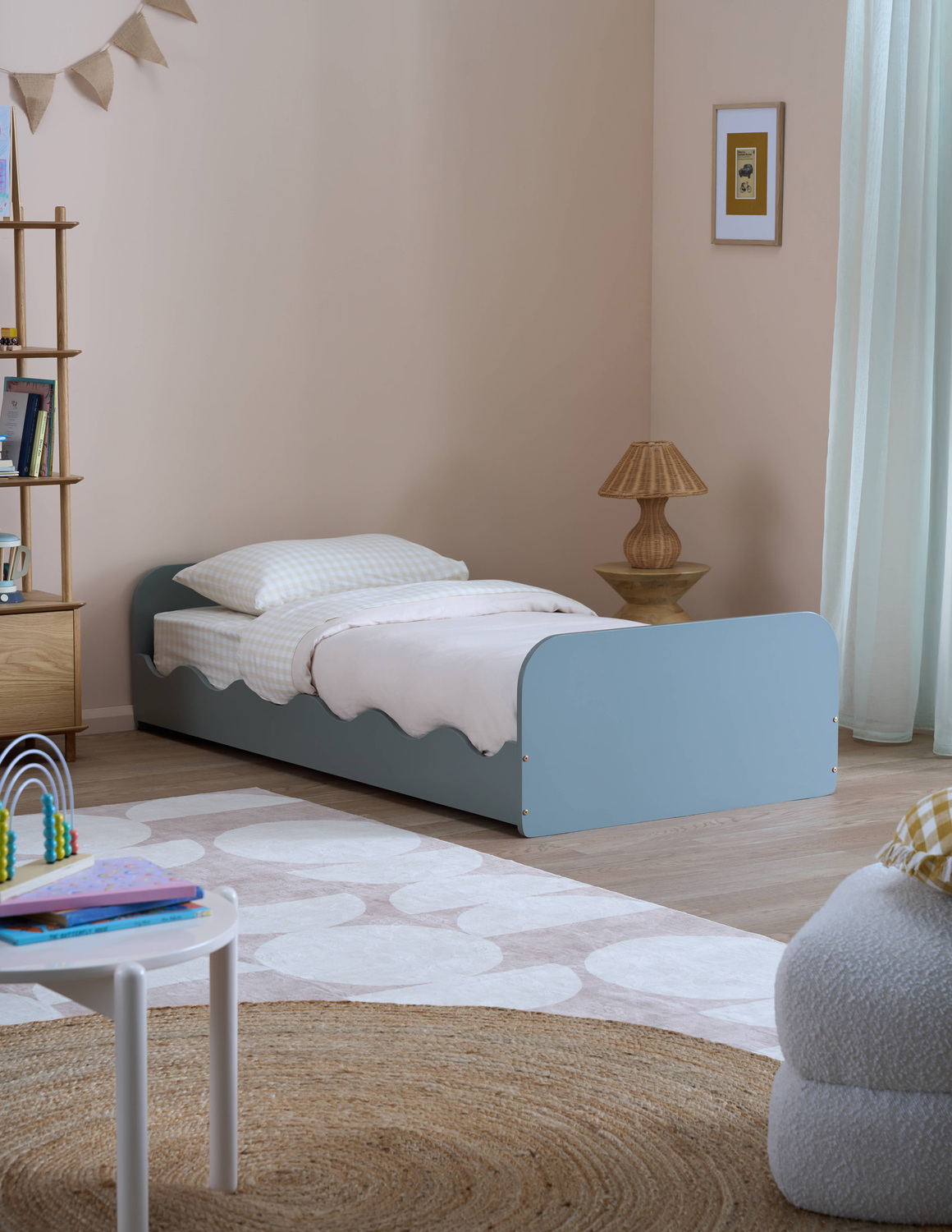 Kaelix Machine Washable Rug