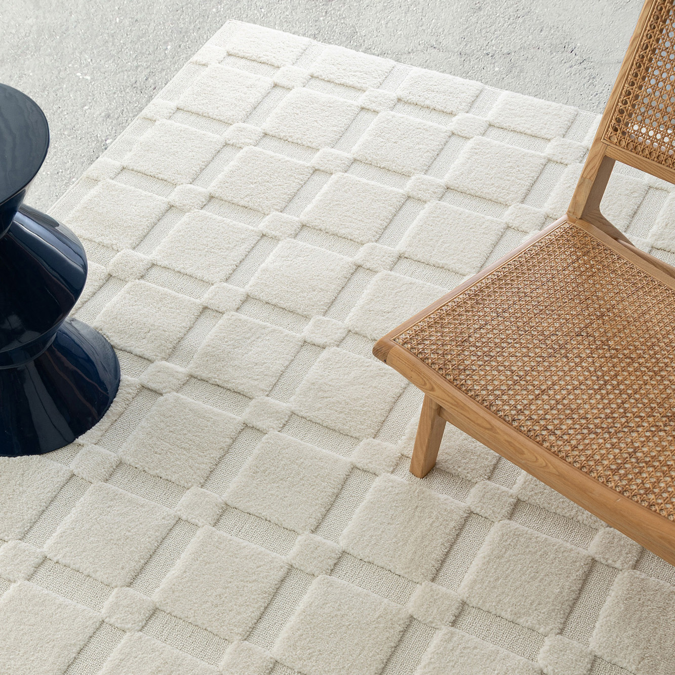 Kayce Machine-Woven Rug