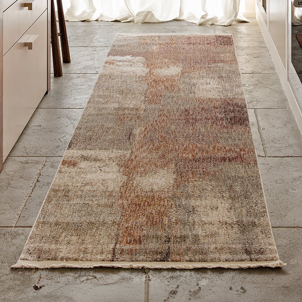 Dusk-Sierra-Distressed-Runner