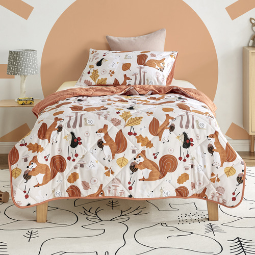 Find a Squirrel Cotton Comforter Set