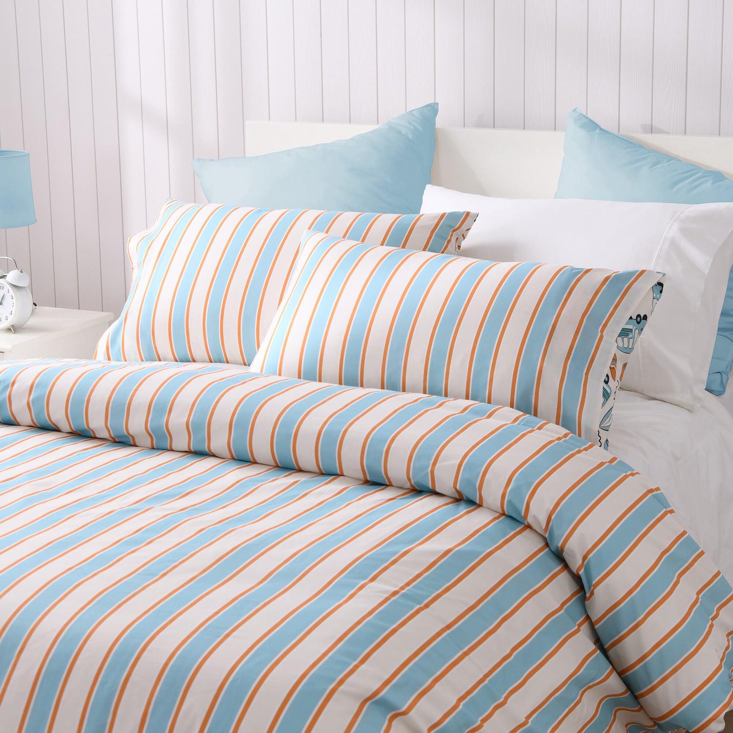 Killian Surf Safari Cotton Percale Reversible Quilt Cover Set