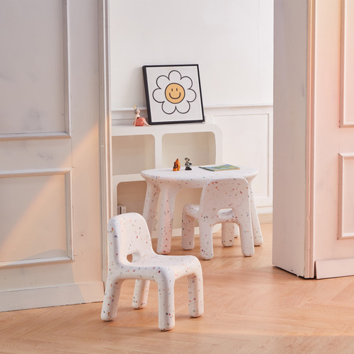 Kids' Otto Indoor/Outdoor Table & Stools Set