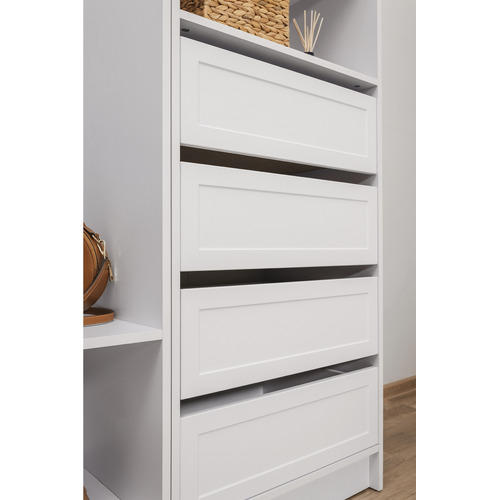 Malmo Hamptons Walk-In Wardrobe