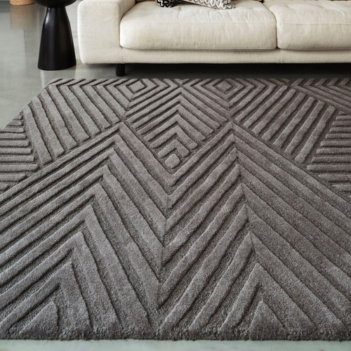 Charcoal Hague Chevron Hand-Tufted Wool Rug