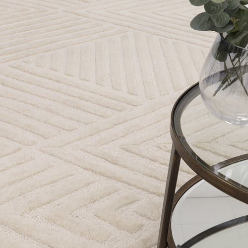 Ivory Hague Chevron Hand-Tufted Wool Rug