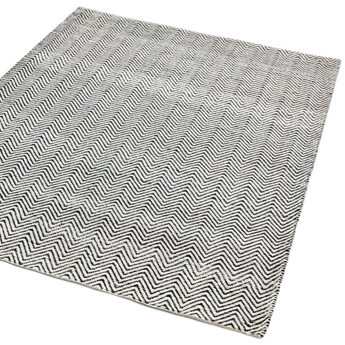 Black & White Ives Chevron Flat Weave Jute-Blend Rug