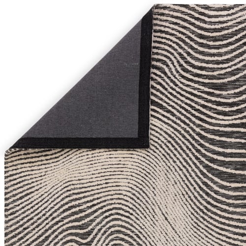 Black Mason Microfibre Rug