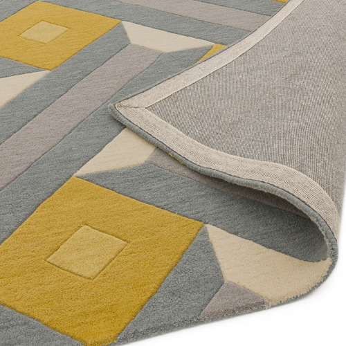 Reef Motif Hand-Tufted Wool Rug