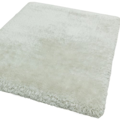 White Plush Hand-Woven Rug