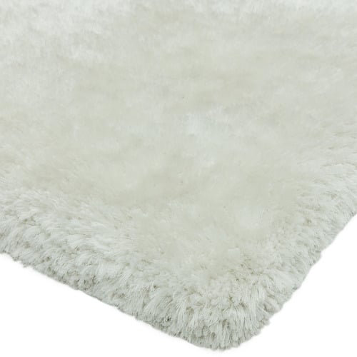 White Plush Hand-Woven Rug