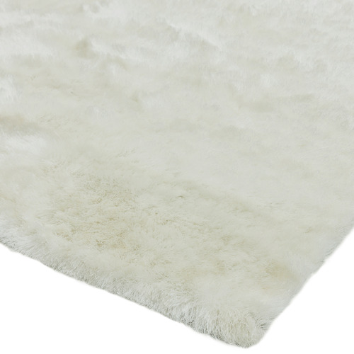 Ivory Whisper Table-Tufted Rug