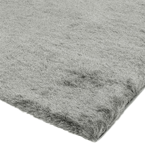 Tungsten Whisper Table-Tufted Rug