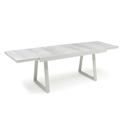 Verona Extendable Outdoor Dining Table