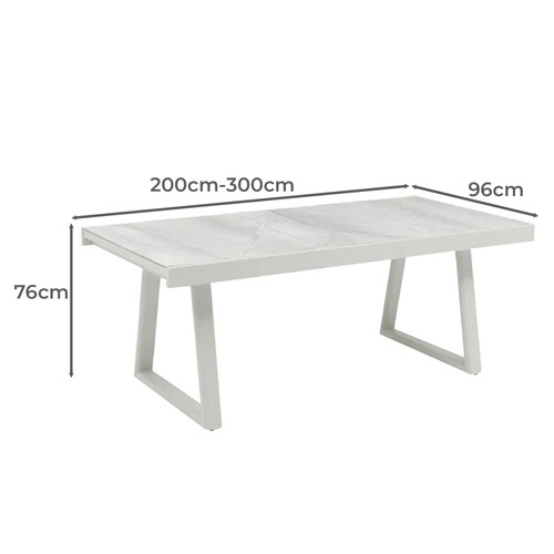 Verona Extendable Outdoor Dining Table
