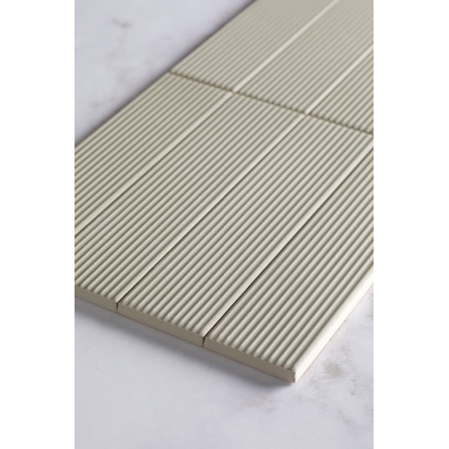 Hiroshi Stripe 50 x 200mm Matt Green Subway Ceramic Tile
