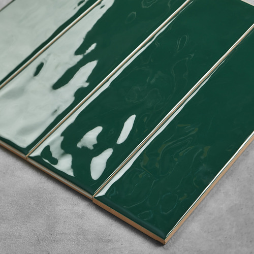 Maia Gloss Green Subway Ceramic Tile