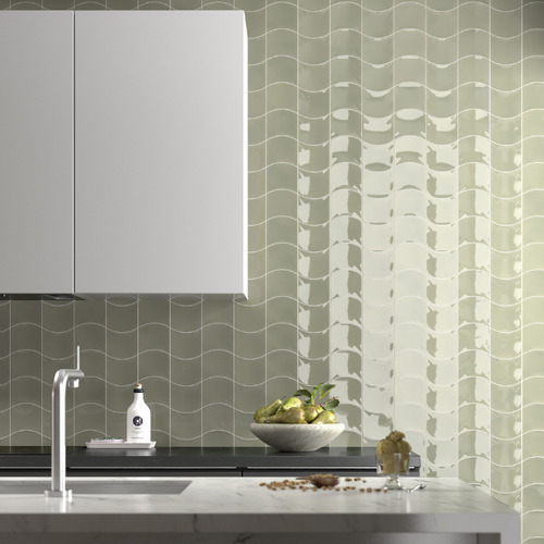 Riley Wave Ceramic Tile