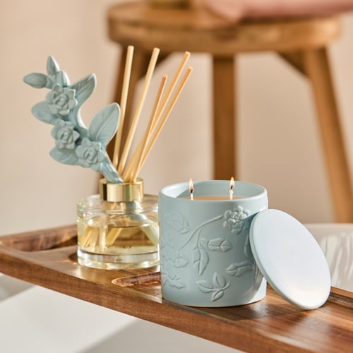 150ml White Gardenia Botanika Reed Diffuser
