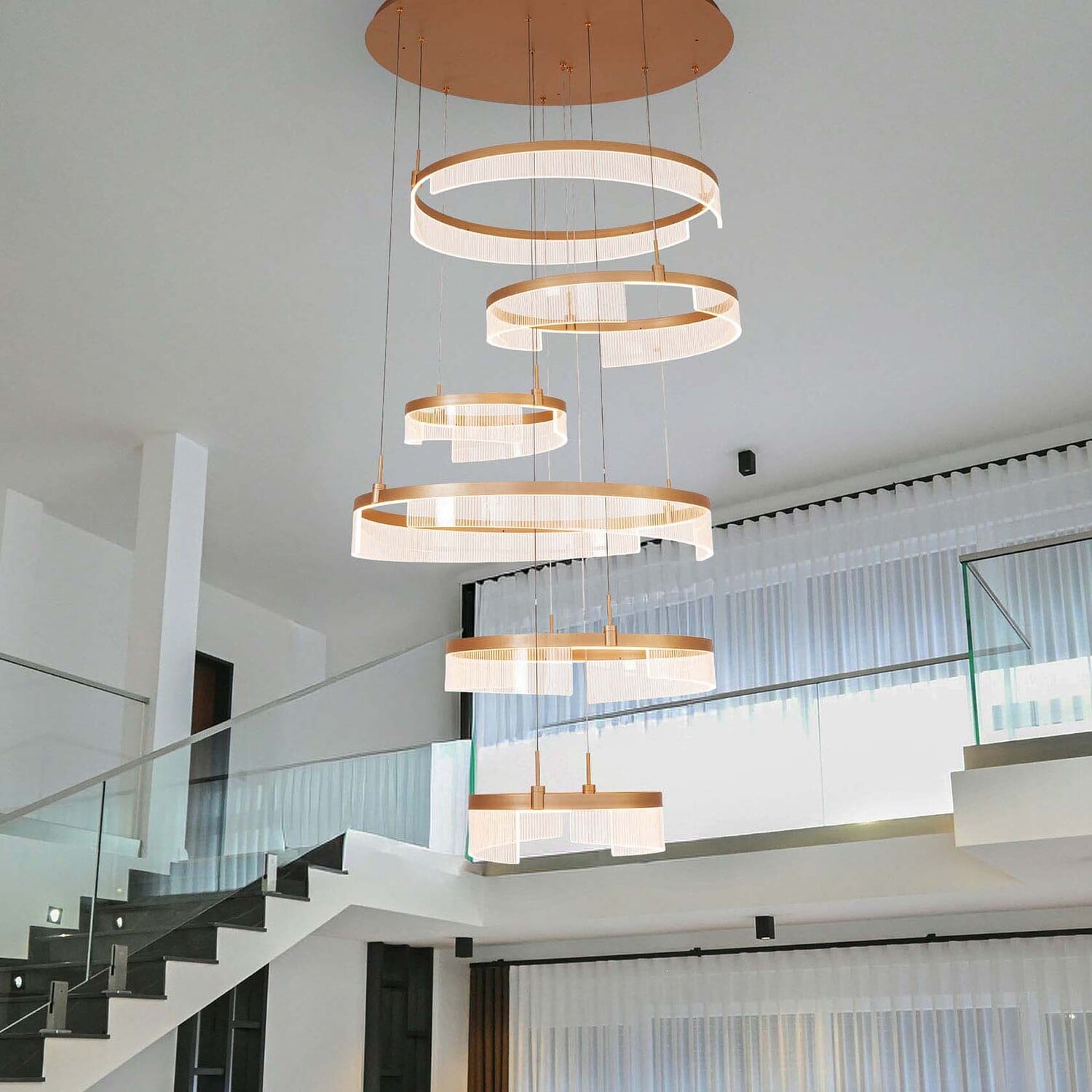 Lando LED 6-Light Pendant