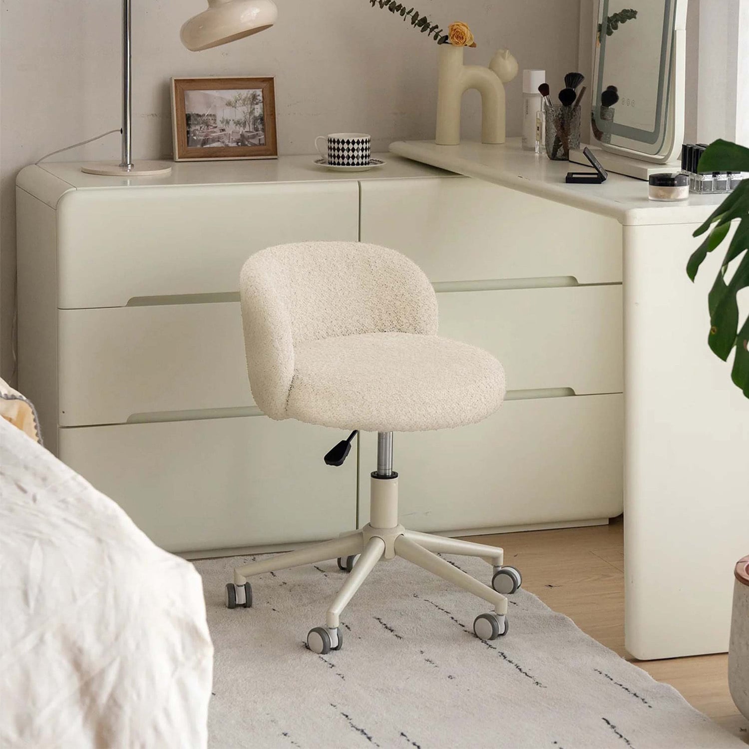 Eryx Boucle Home Office Chair