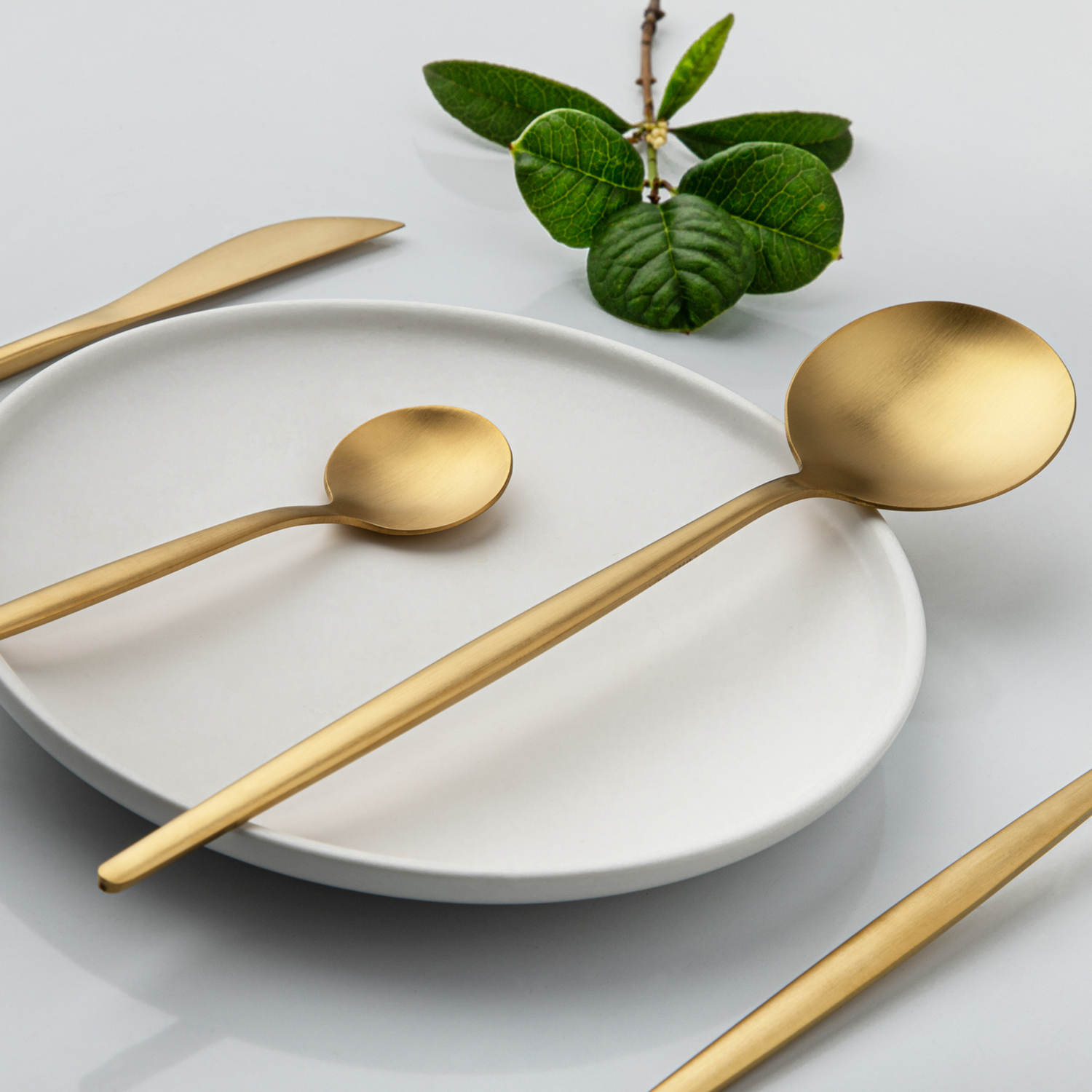 24-Piece-Mari-Stainless-Steel-Cutlery-Set