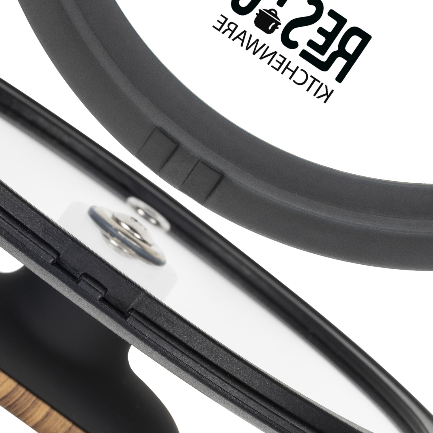 Resto Mon 1.4L Non-Stick Saucepan with Lid