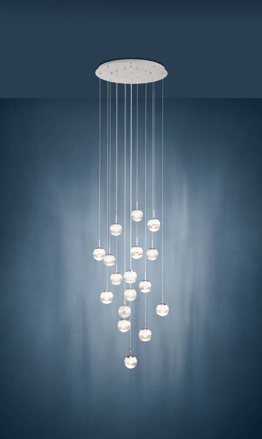 Montefio 17 Light Pendant