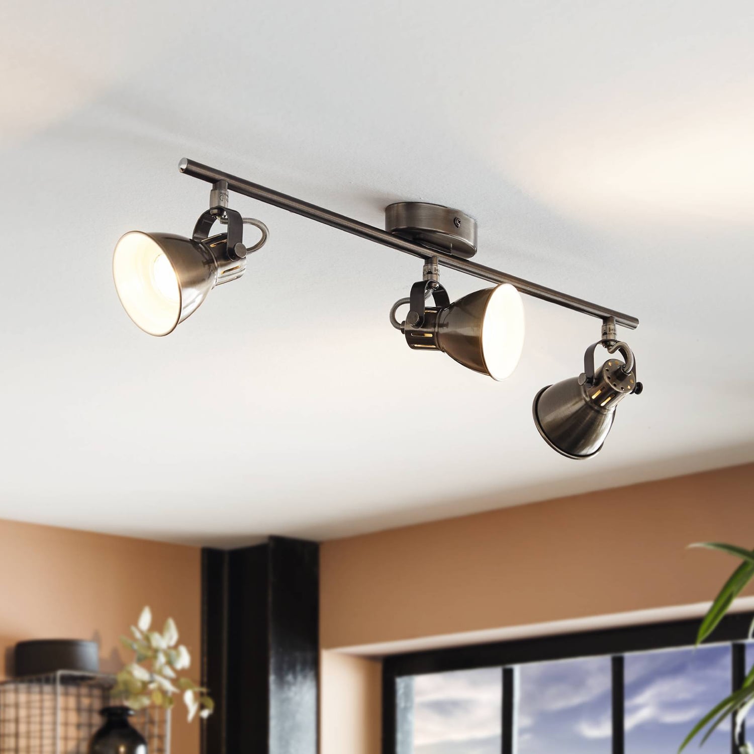 Seras 3 Light LED Bar Spotlight