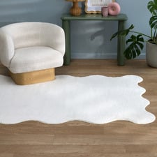 Ivory Elsie Wavy Edge Machine Washable Rug