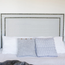 Macbeth Jacquard Queen Bedhead