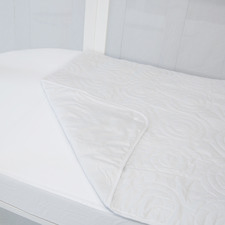 Organic Oval Quilt White