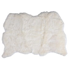 Short Hair Icelandic Sheepskin Triple Hide Rug