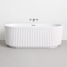Mason 1500mm Gloss White Acrylic Freestanding Bath with Overflow
