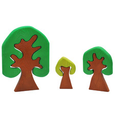 Q Toys 3 Piece Coloured Rubberwood Tree Set