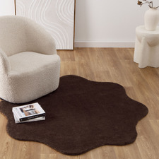 Chocolate Effie Hand-Tufted Scalloped Shaped Rug