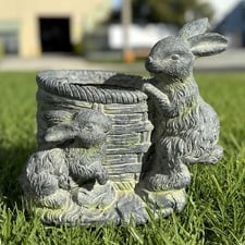 Finch Rabbit Planter