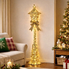Darien LED Christmas Lamp Post