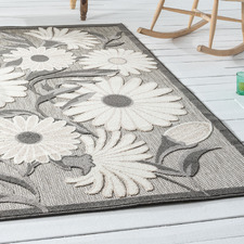 Silver Bethany Floral Indoor/Outdoor Rug