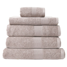5 Piece Cloelia Cotton Bamboo Bathroom Towel Set