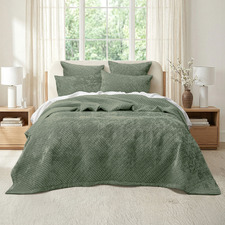 Green Cross Stitch Quillon Velvet Coverlet Set