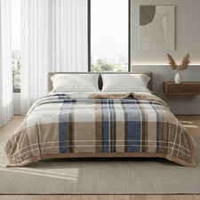 Grid Finlo Large Velvet Blanket