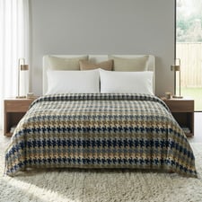Houndstooth Godric Velvet Large Blanket