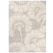 Oyster Japanese Floral Hand-Tufted Wool Rug