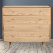 Niche Oak Wood Chest of Drawers