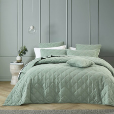 Olive Barclay Coverlet Set