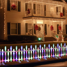 Pre-Lit Christmas Fences (Set of 8)