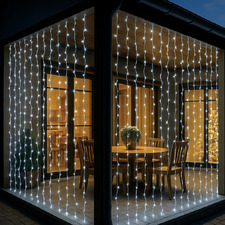 800 Xyra Twinkle LED Curtain Lights